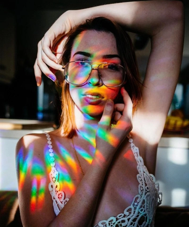 45 Sultry Babes Playfully Pose on Camera - Luxurious Beauties in Action!