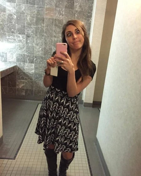 35 Hilarious and Playful Girls: Funny and Entertaining Photos