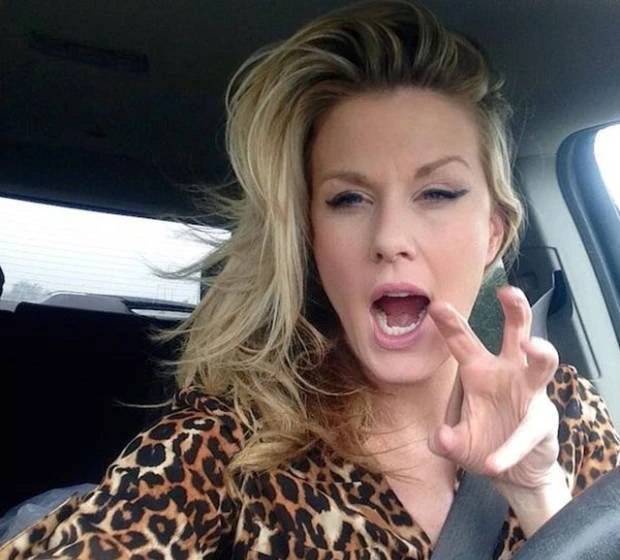 35 Hilarious and Playful Girls: Funny and Entertaining Photos