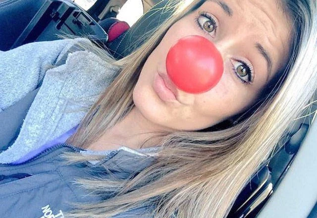 35 Hilarious and Playful Girls: Funny and Entertaining Photos