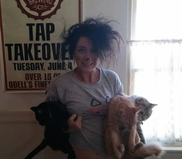 35 Hilarious and Playful Girls: Funny and Entertaining Photos