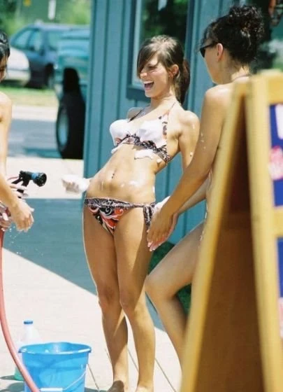 Seductive Bikini Girls Washing Cars: 35 Explicit Photos