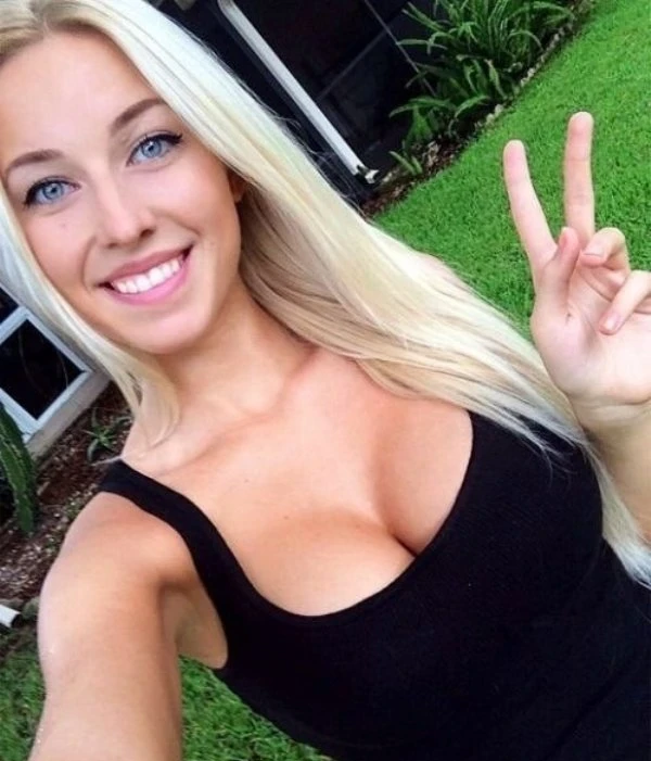 Mesmerizing Eyes of These Girls Go Unnoticed - 33 Explicit Photos