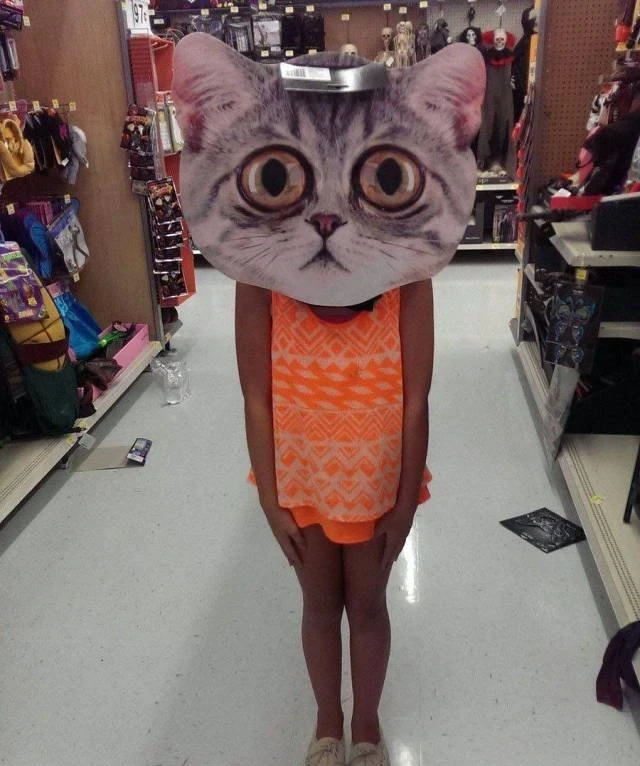 Wild and Crazy Girls Going All Out: 41 Explicit Photos of Fun and Madness