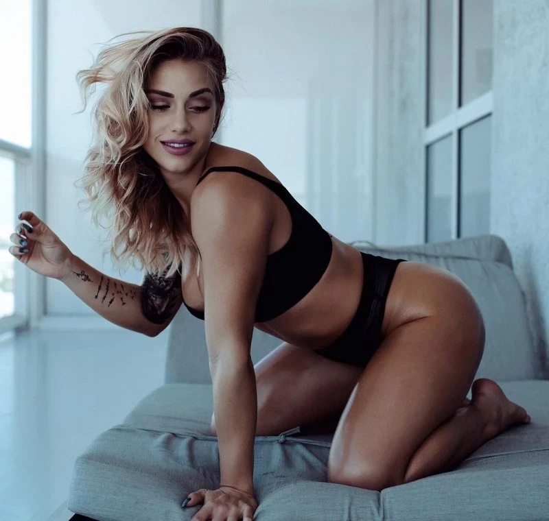 Voluptuous Bombshells: Busty Beauties in Seductive Pose