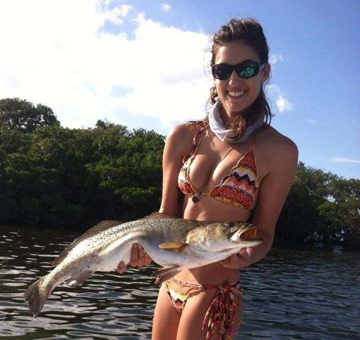Sexy Babes Fishing: Hot Girls Catching Fish in Bikinis