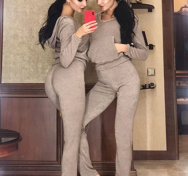 Sexy Twin Sisters: Hot Blonde Babes in Lingerie - Seductive Sibling Photo Shoot