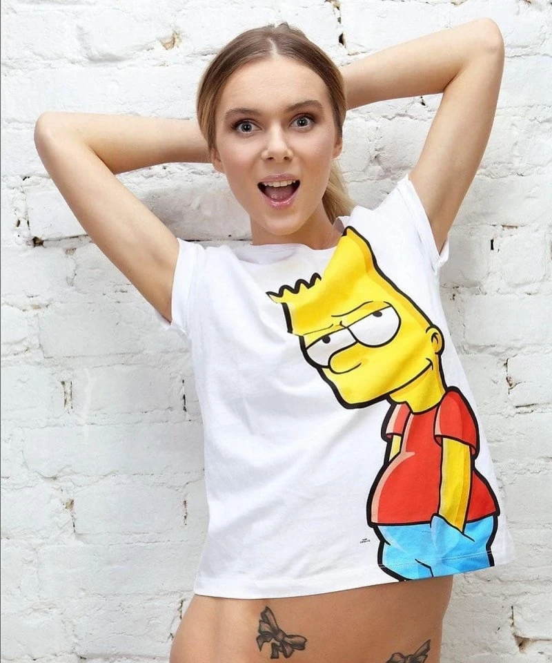 Seductive and Beautiful Cosplay Girls: Explicit Photoshoot