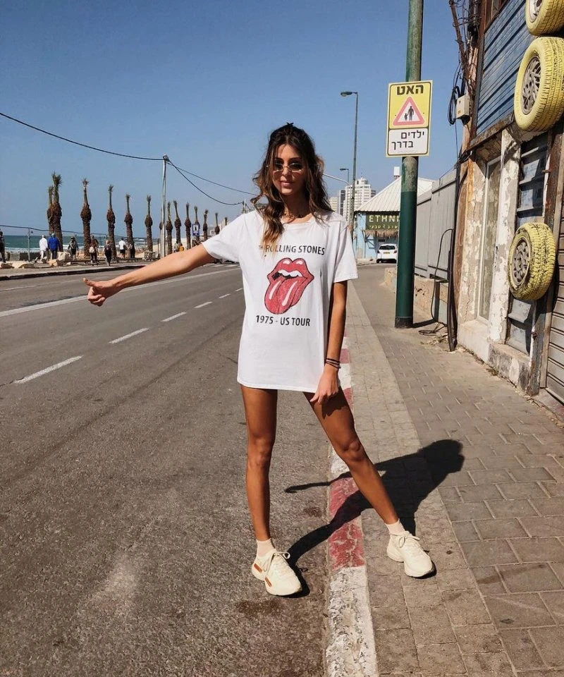 Sexy Babes Getting Wild on Saturday Morning