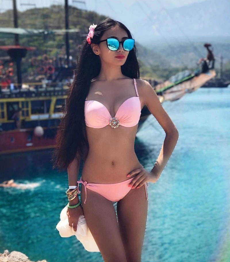 Diverse Beauties: Hot Babes for Every Taste and Social Media - Explicit Content