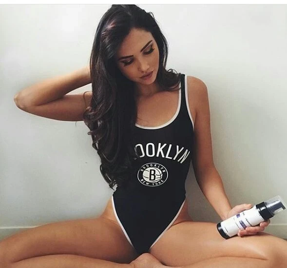 Strong-Legged Sporty Babes: Hot Girls with Powerful Legs