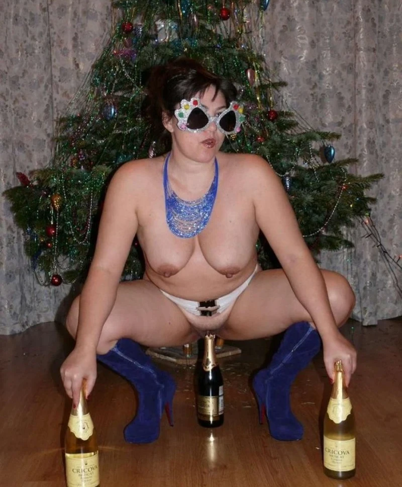 Slutty Lady Gets Naughty: Hardcore Porn Photos