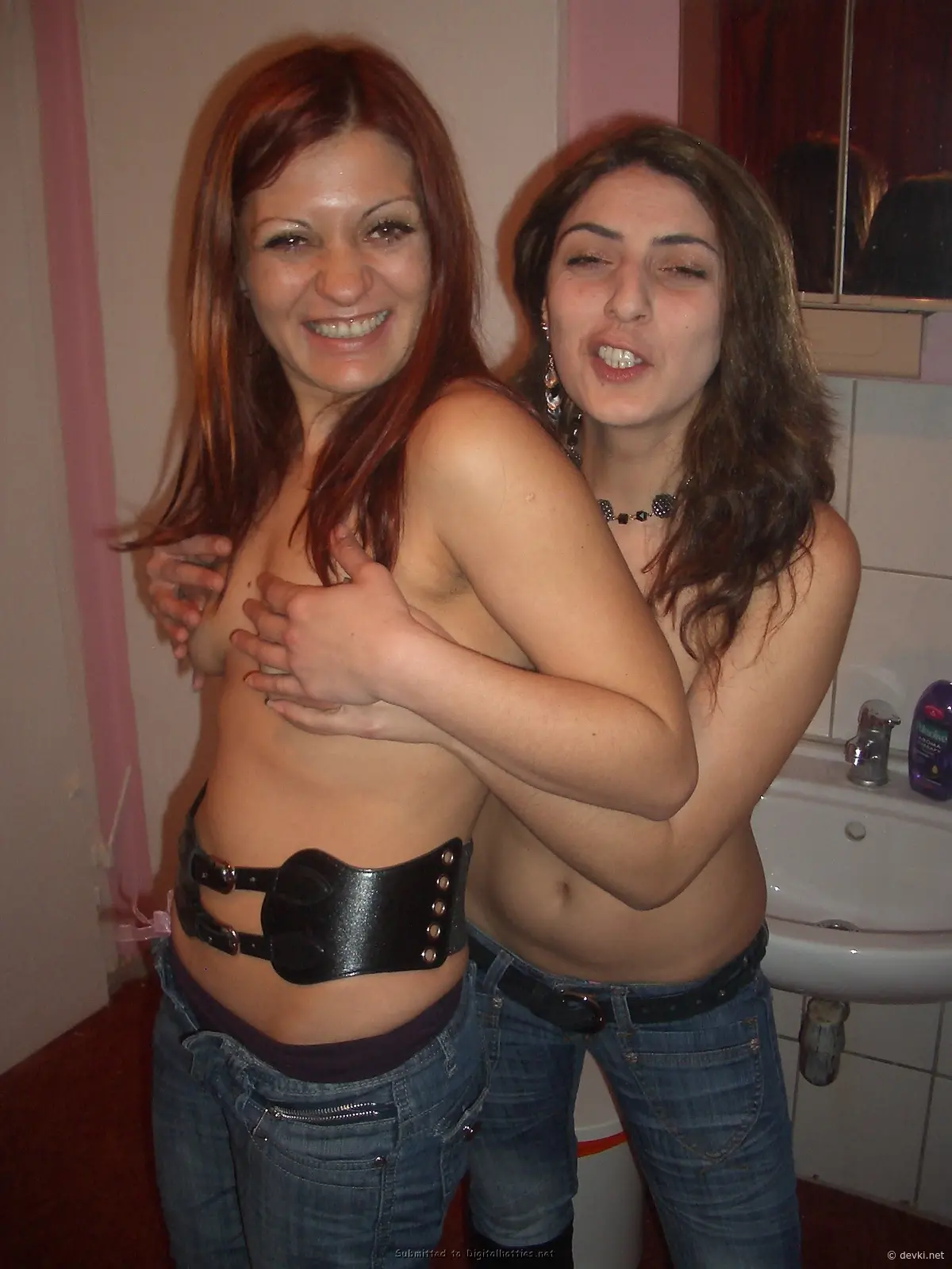 Captured Nude Babes: Explicit Photoshoot of Naked Girls