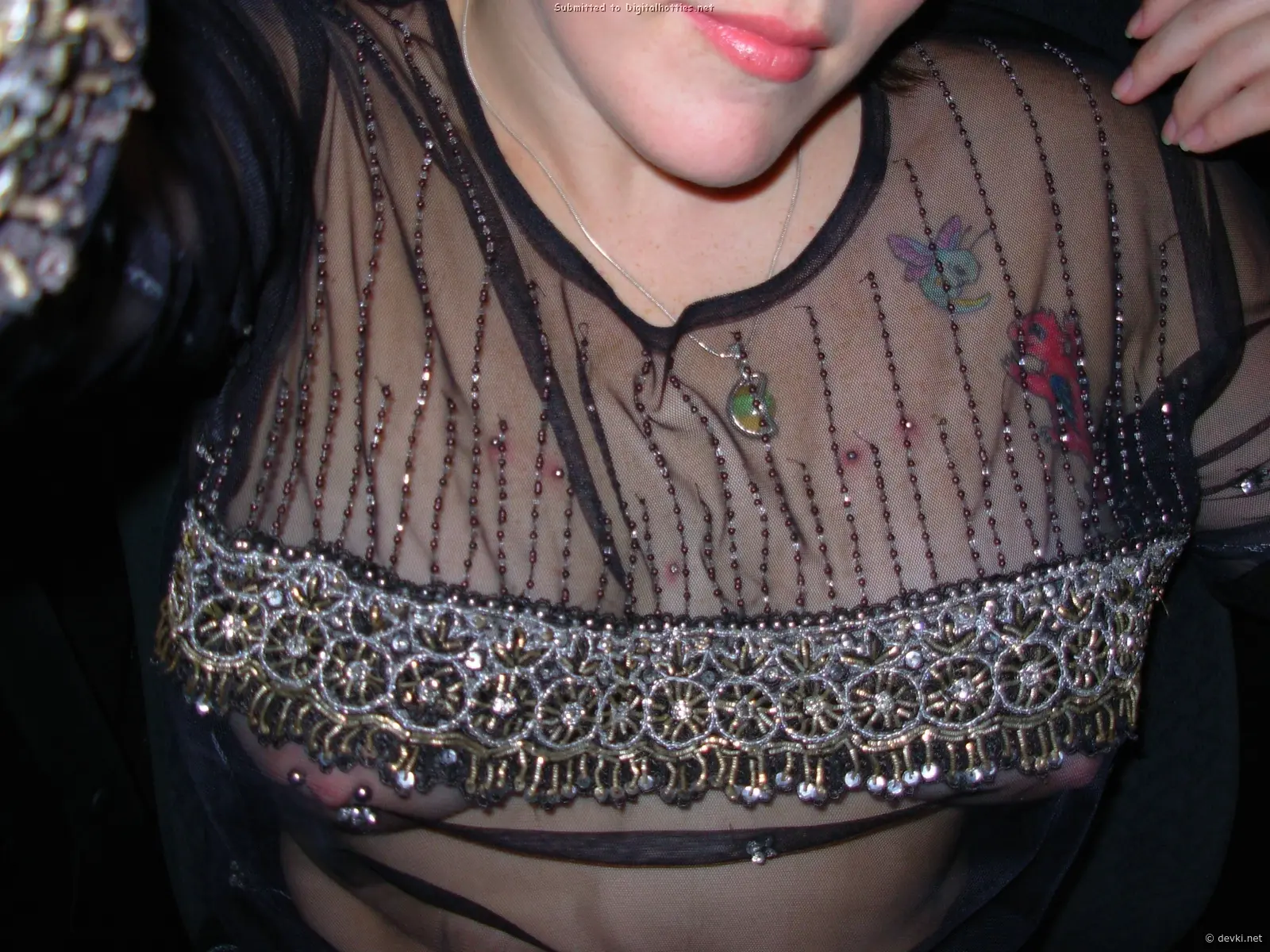 Mature Slut Flaunts Herself: Explicit and Provocative Photo of a Seductive Woman