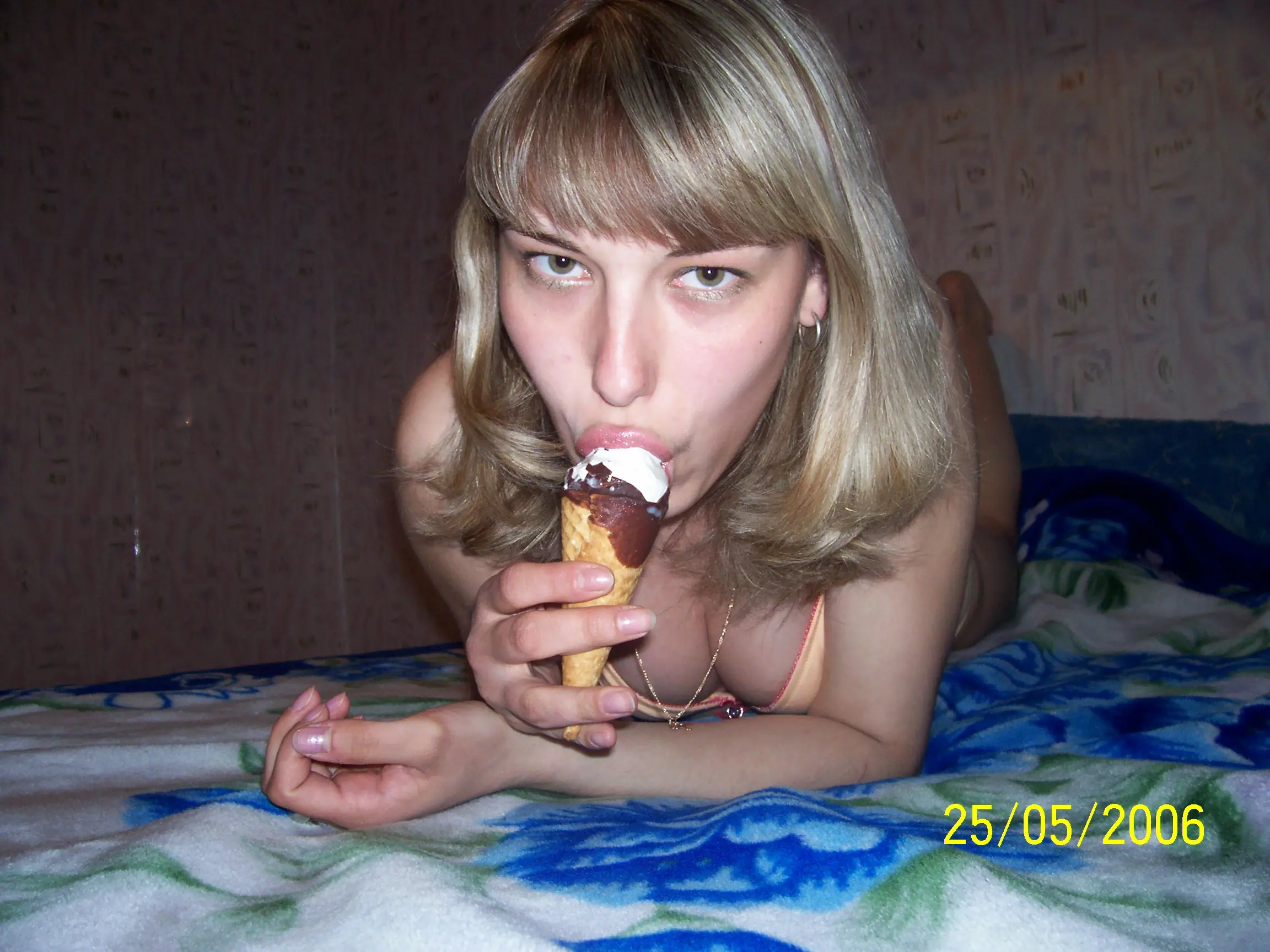 Watch Hot Babe in Online Porn - Explicit Hardcore Action with Sexy Cutie
