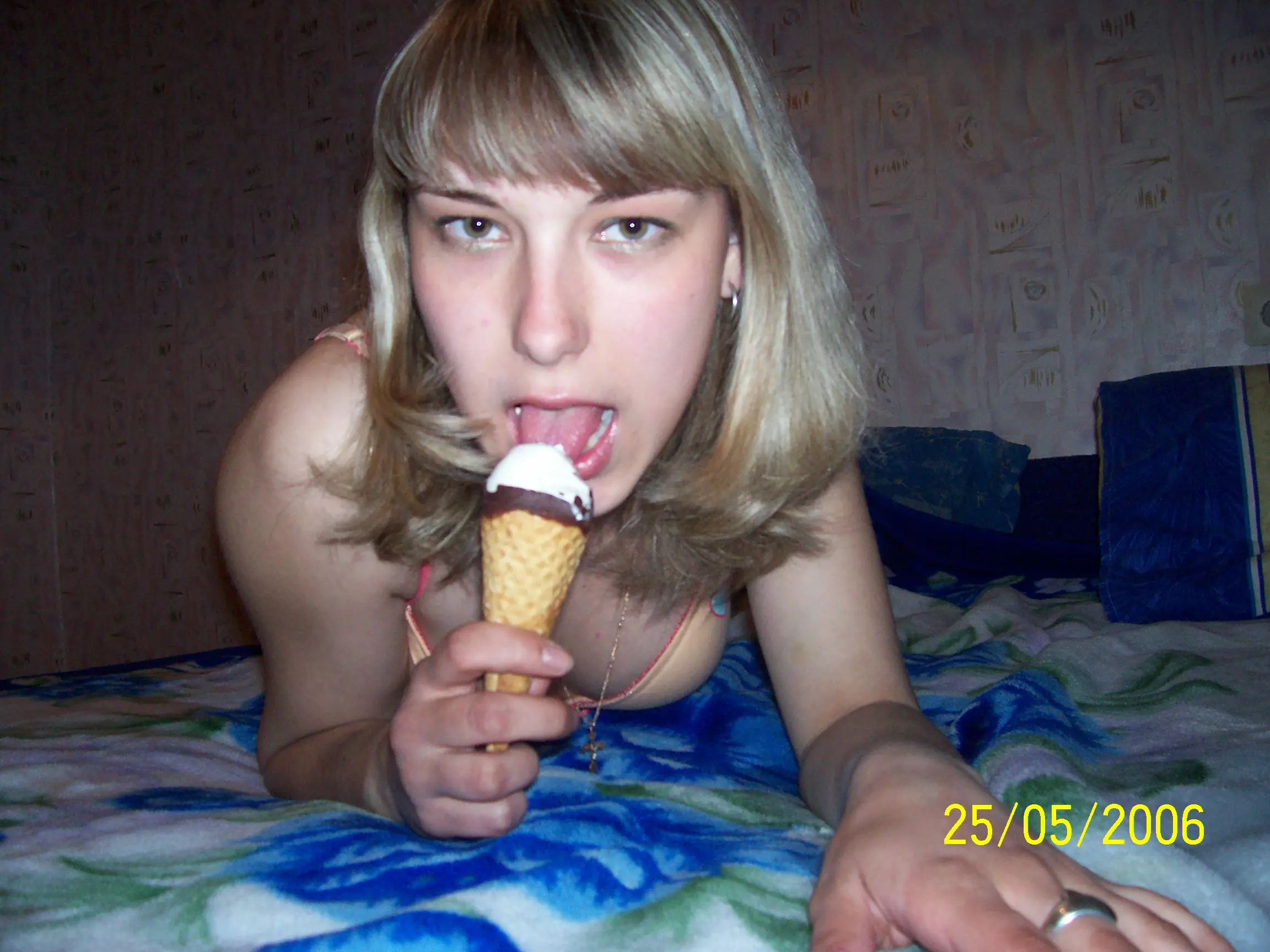 Watch Hot Babe in Online Porn - Explicit Hardcore Action with Sexy Cutie
