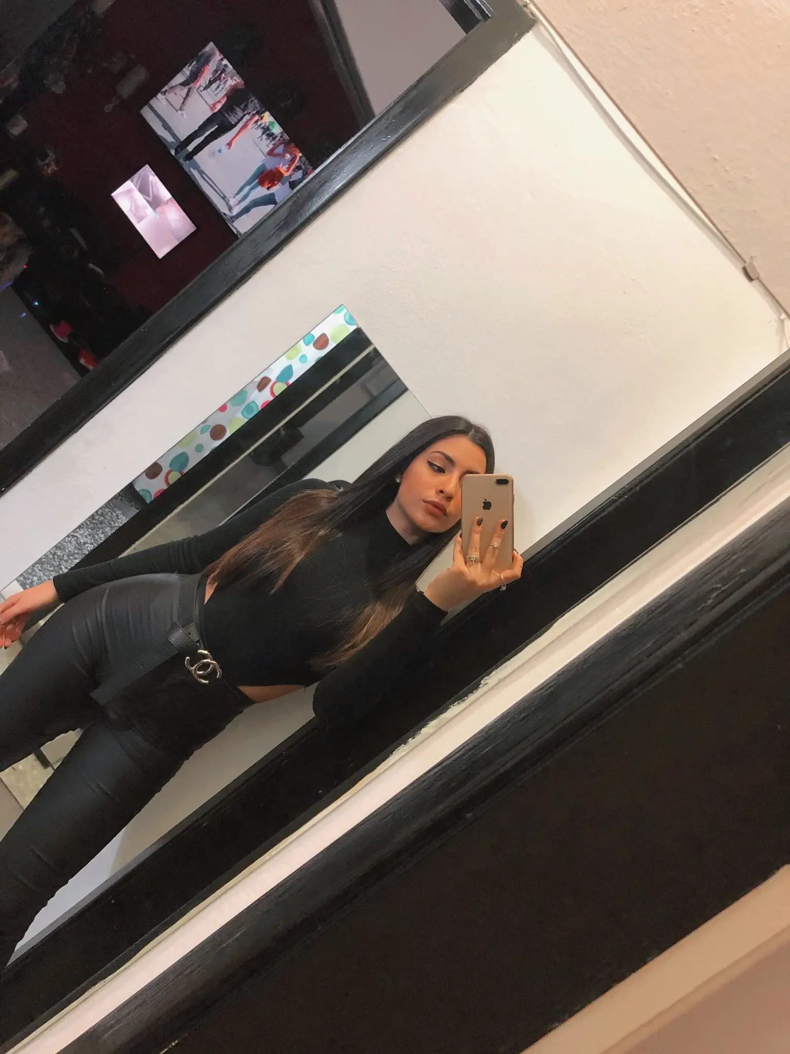 Stunning Beauty with a Fabulous Booty - Hot Babe with Gorgeous Ass