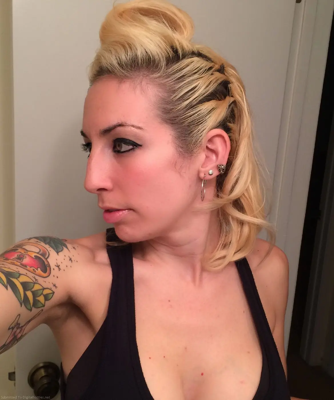 Blonde with Big Tits Naked Fun - Explicit Busty Babe in Action