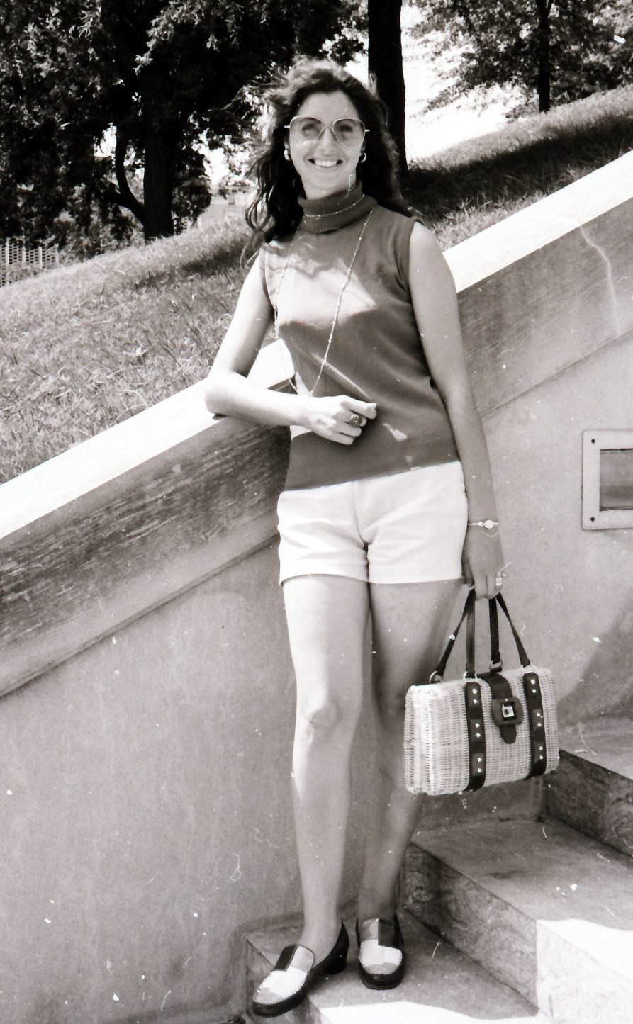 Vintage Retro Porn Photos of a Stunning Woman - Explicit and Unique Collection