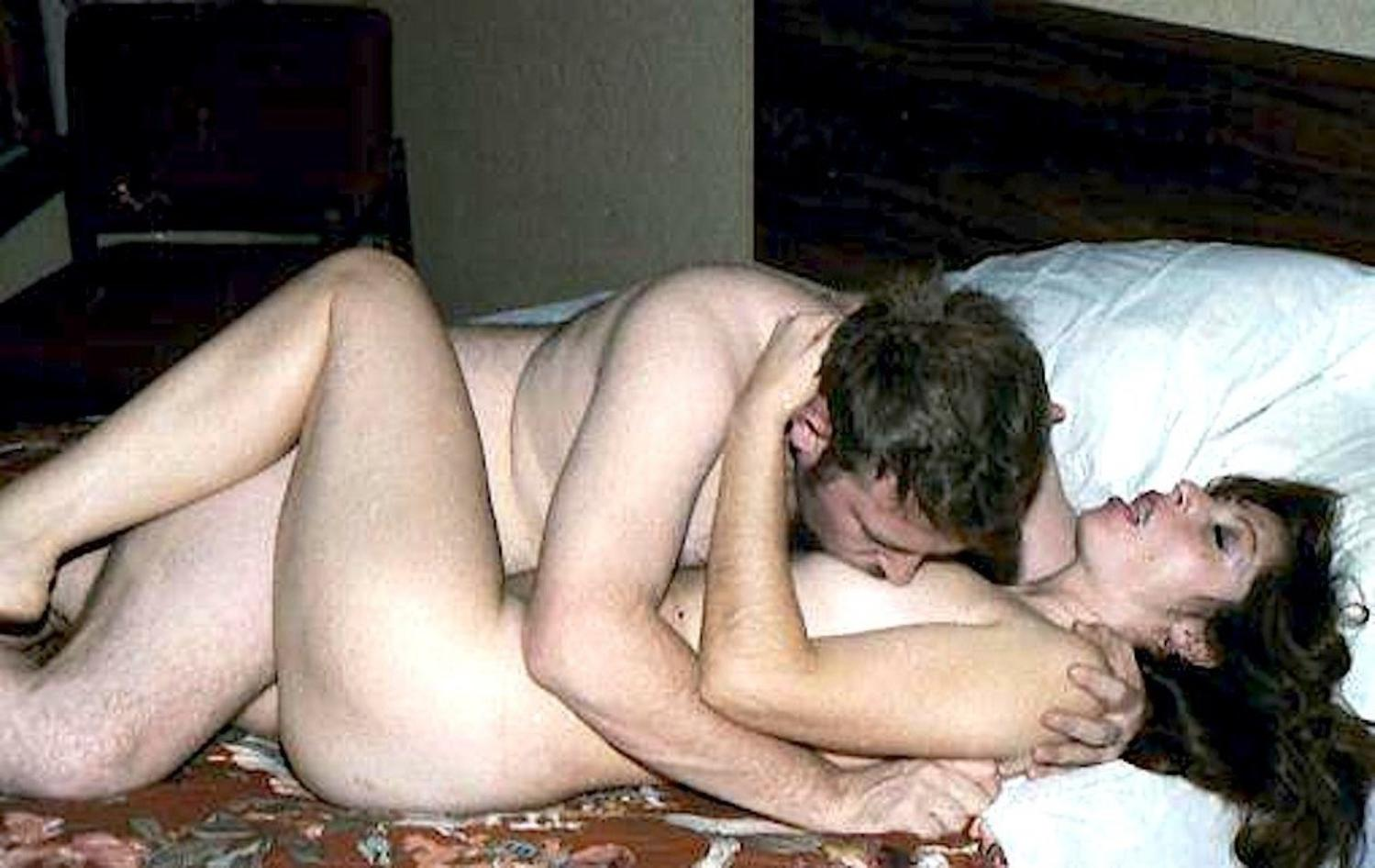 Vintage Retro Porn: Sweet Woman in Hardcore Action with Multiple Sex Partners