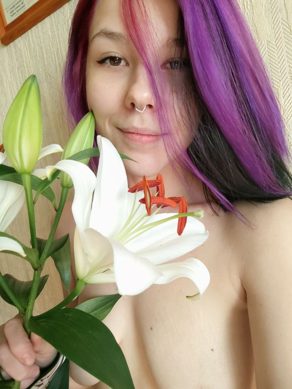 Private Nude Photo: Temptation in Every Frame