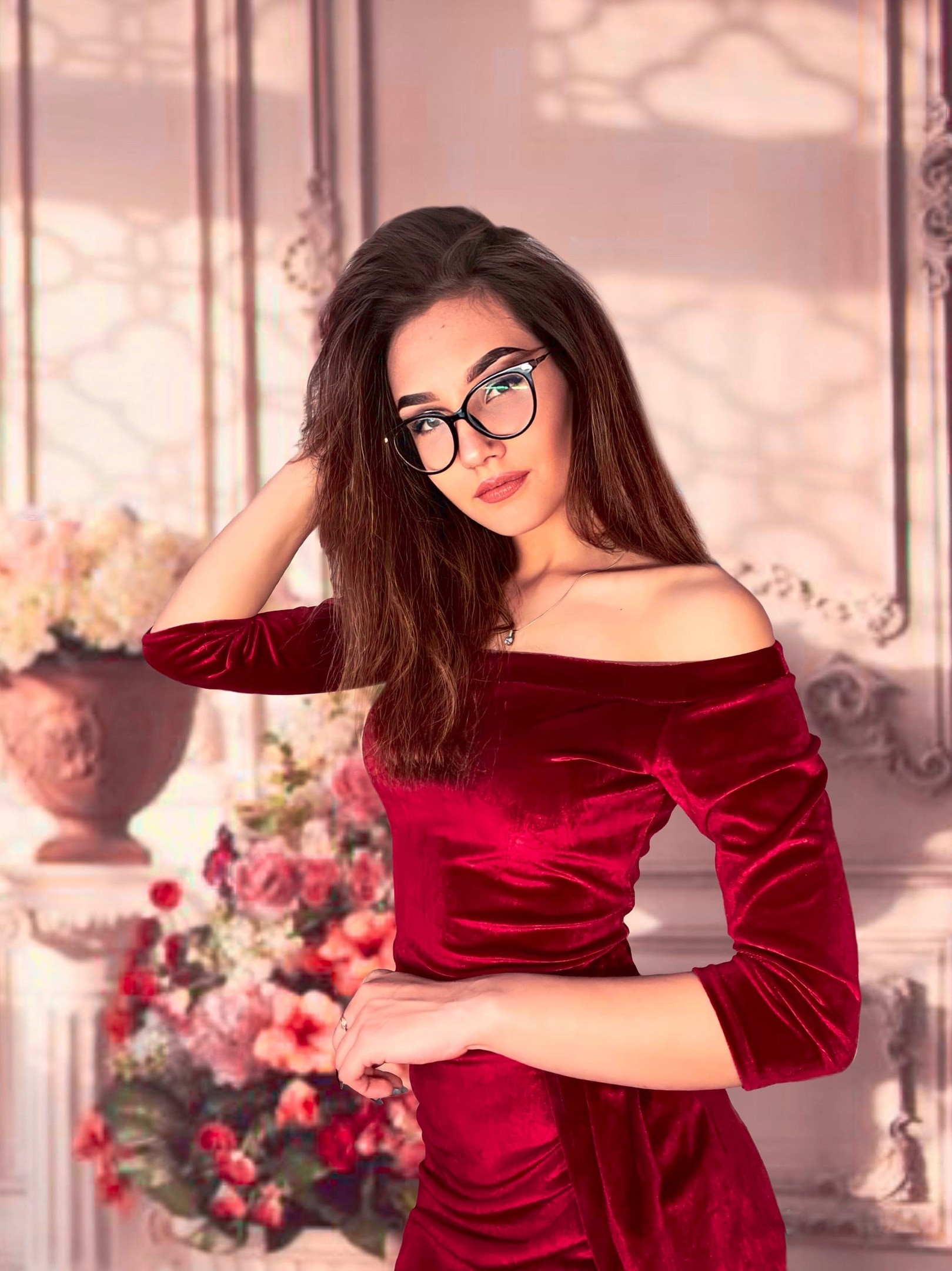 Private Erotic Sexy Girl: Beautiful Tits and Firm Ass 18+