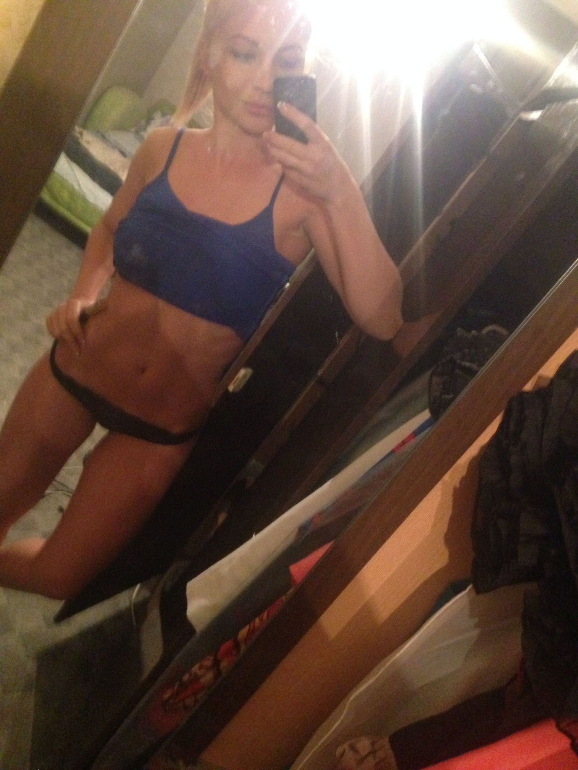 Attractive Blonde Takes Nude Selfies Posing Boldly