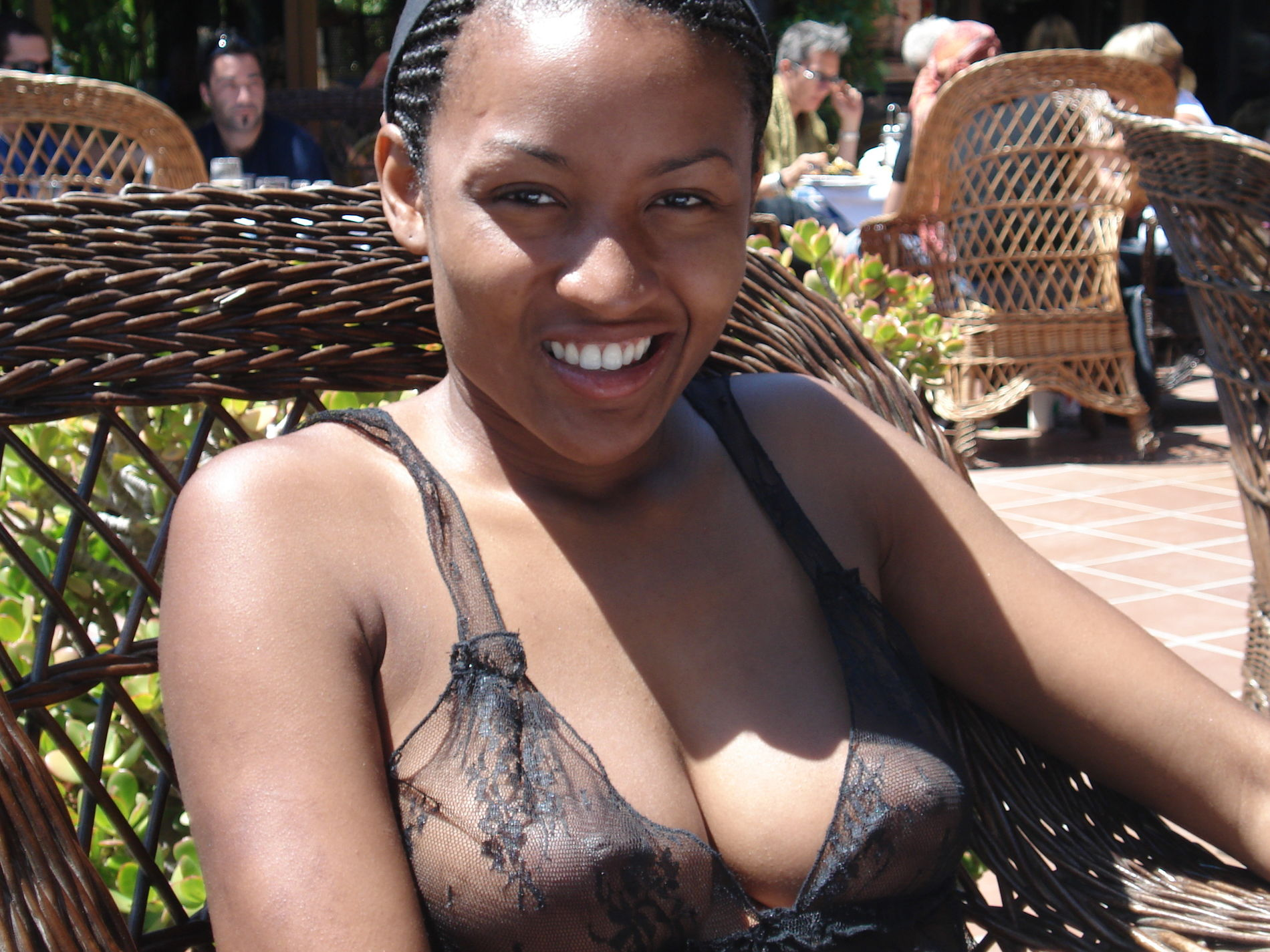 Private Intimate Photos with Naked Black Girl
