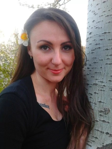 Free Amateur Wife Erotic Photo: Naked Woman Explicitly