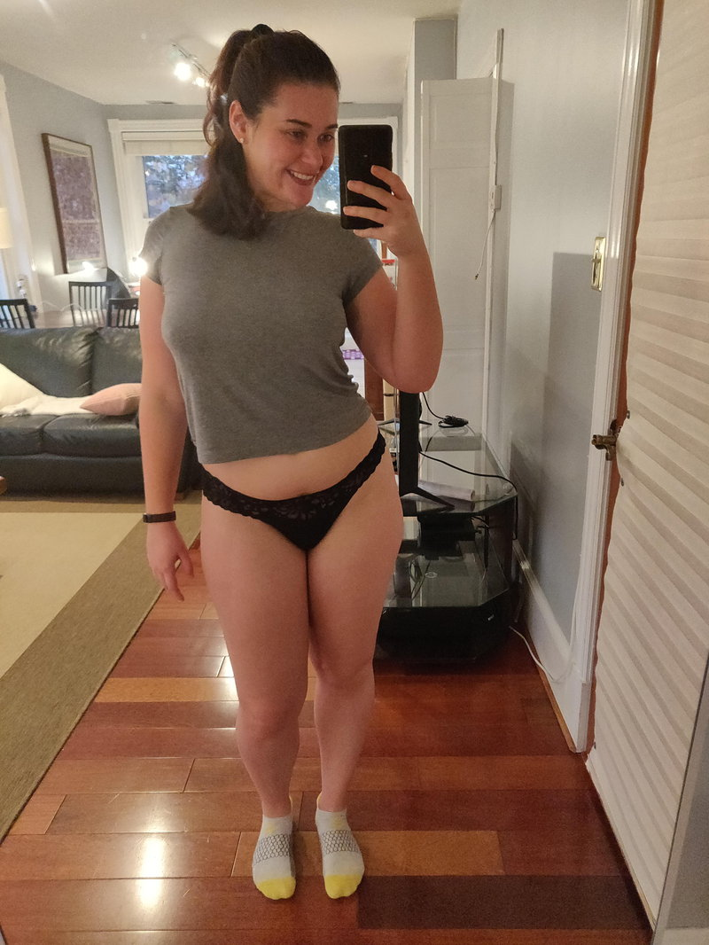 Voluptuous Woman Takes Selfie Showing Off Her Curvy Body