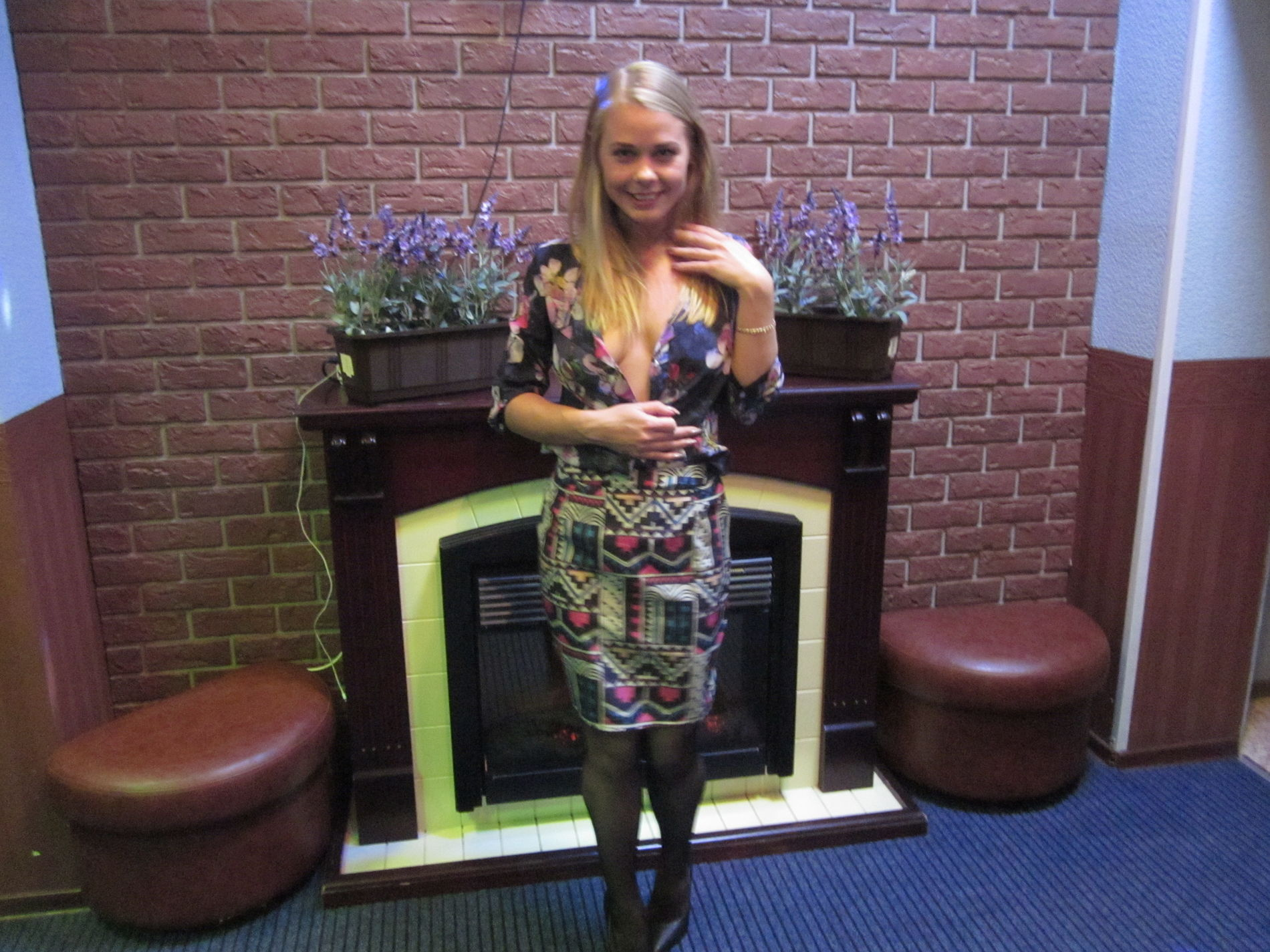 Sensual Girl's Intimate Photos: Sexy Pussy and Beautiful Ass in Revealing Angles