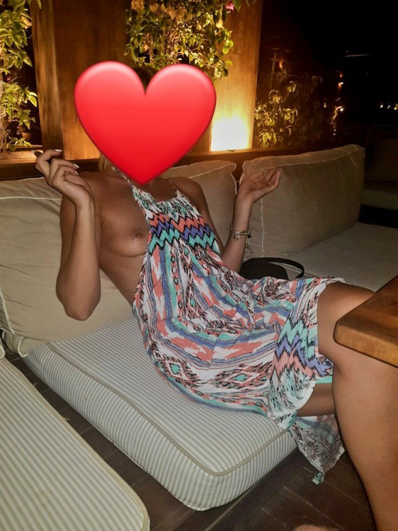 Free Porn Photos of Cute Girls with Beautiful Asses