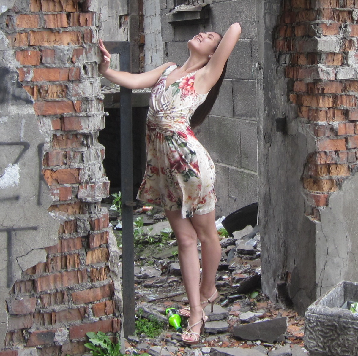 Sexy Girl Loves Intimate Photoshoots – photo 1