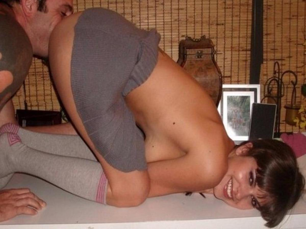 Men licking pussies of their girlfriends and wives in explicit porn photo