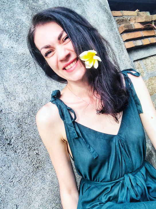 Online Nude Selfies of Shameless Woman - Explicit Erotic Photos