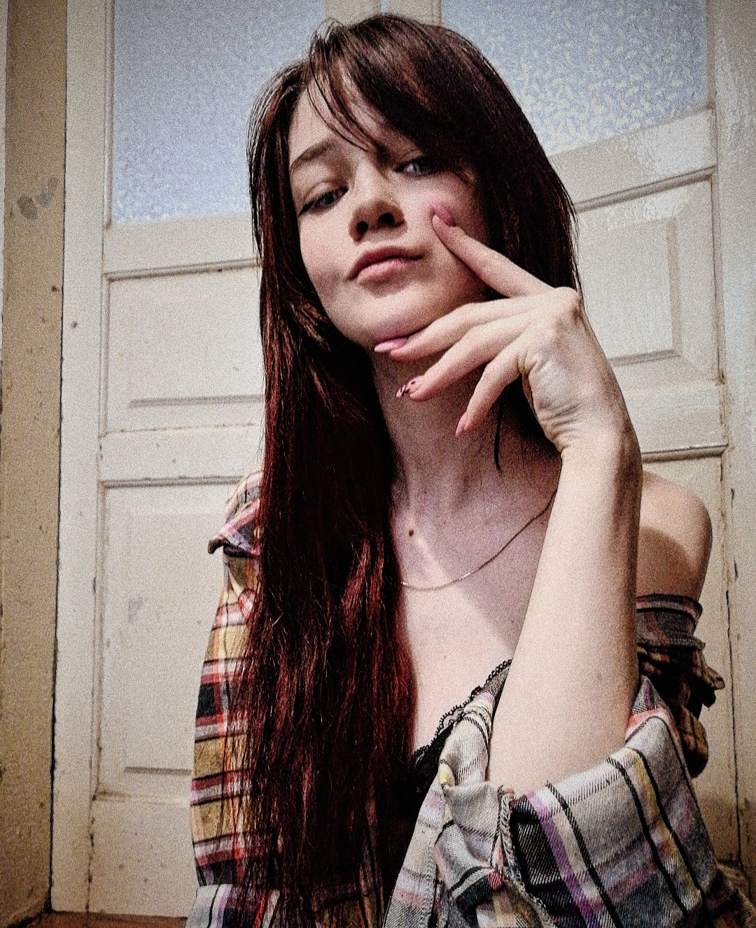 Hot Girl with Beautiful Boobs – photo 1