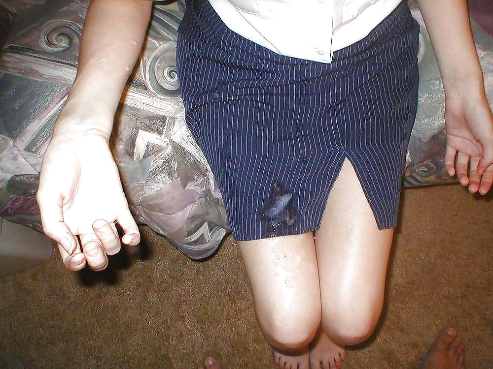 Mature woman flaunts perfect body, satisfies partner