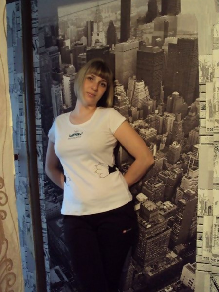 Wife stripping on camera and flaunting naked body