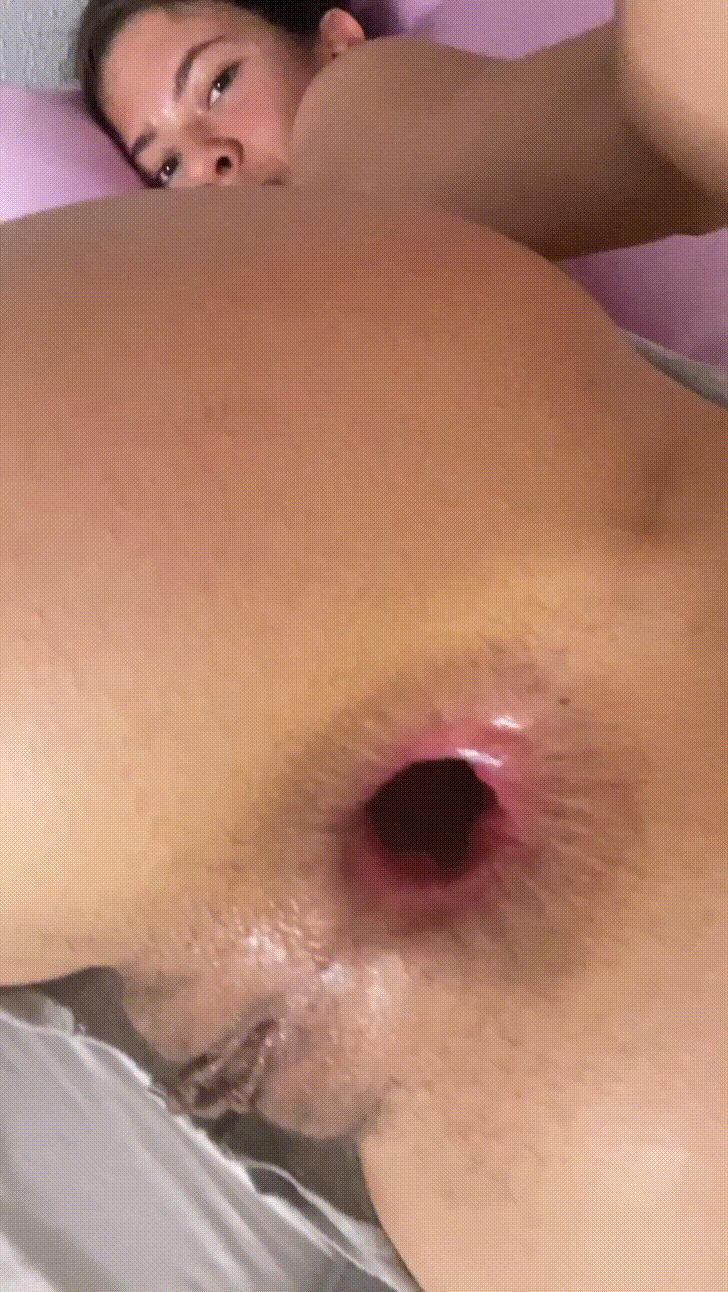 Demonstrating well-groomed holes - explicit anal and vaginal close-ups