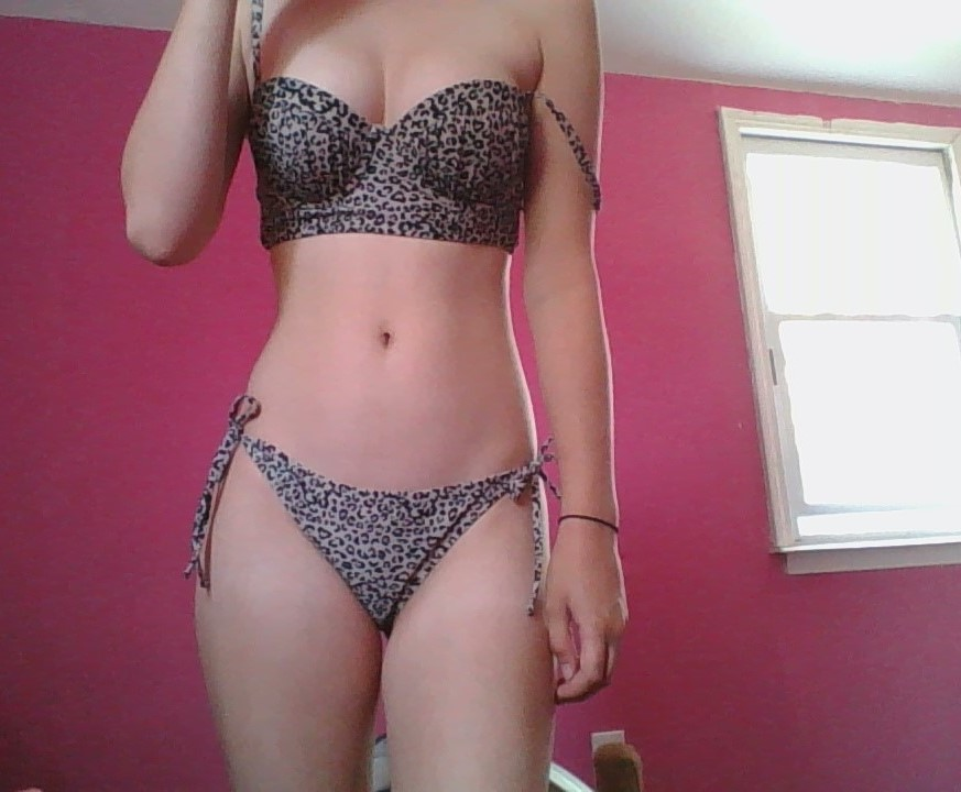 Skinny Wife Strips Bikini, Showing Off Slim Figure