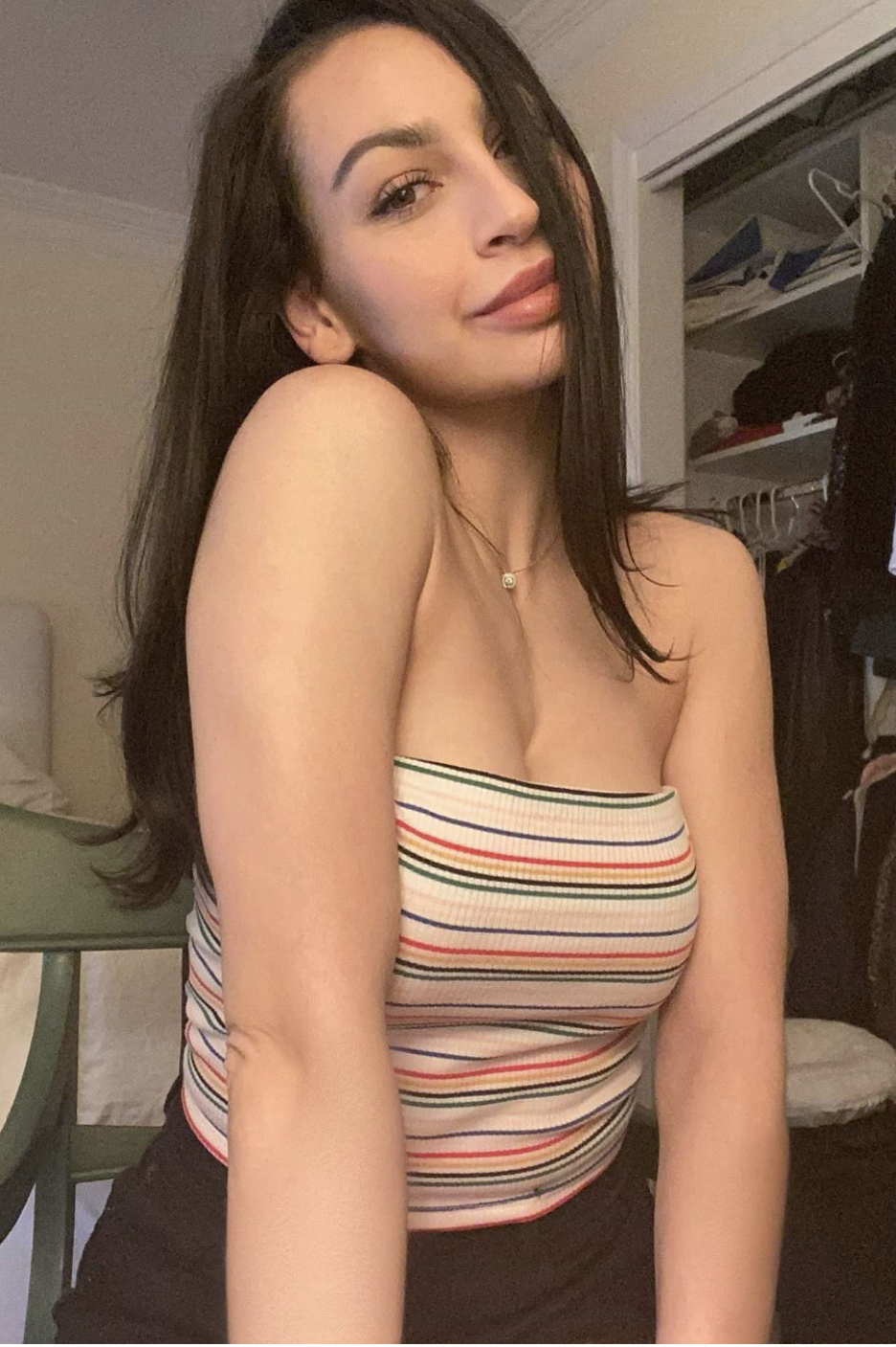 Nude Girl Oral Sex Images: Explicit XXX Porn Pics