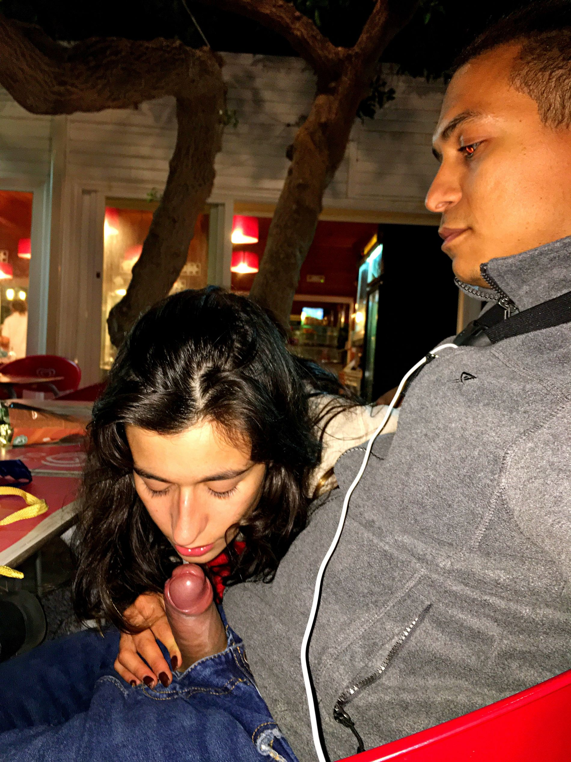 Young Arab girl has sex with husband