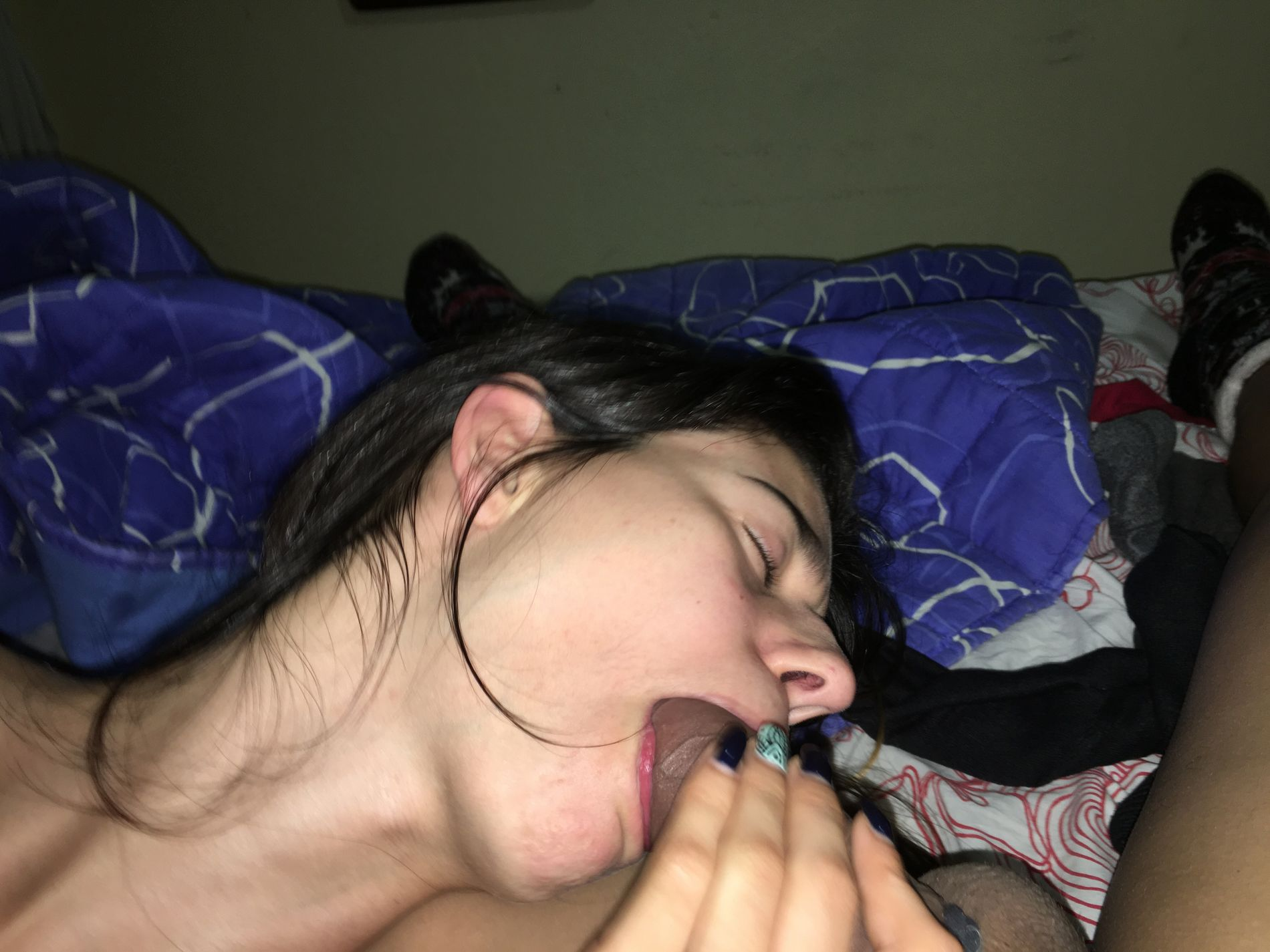 Young Arab girl has sex with husband