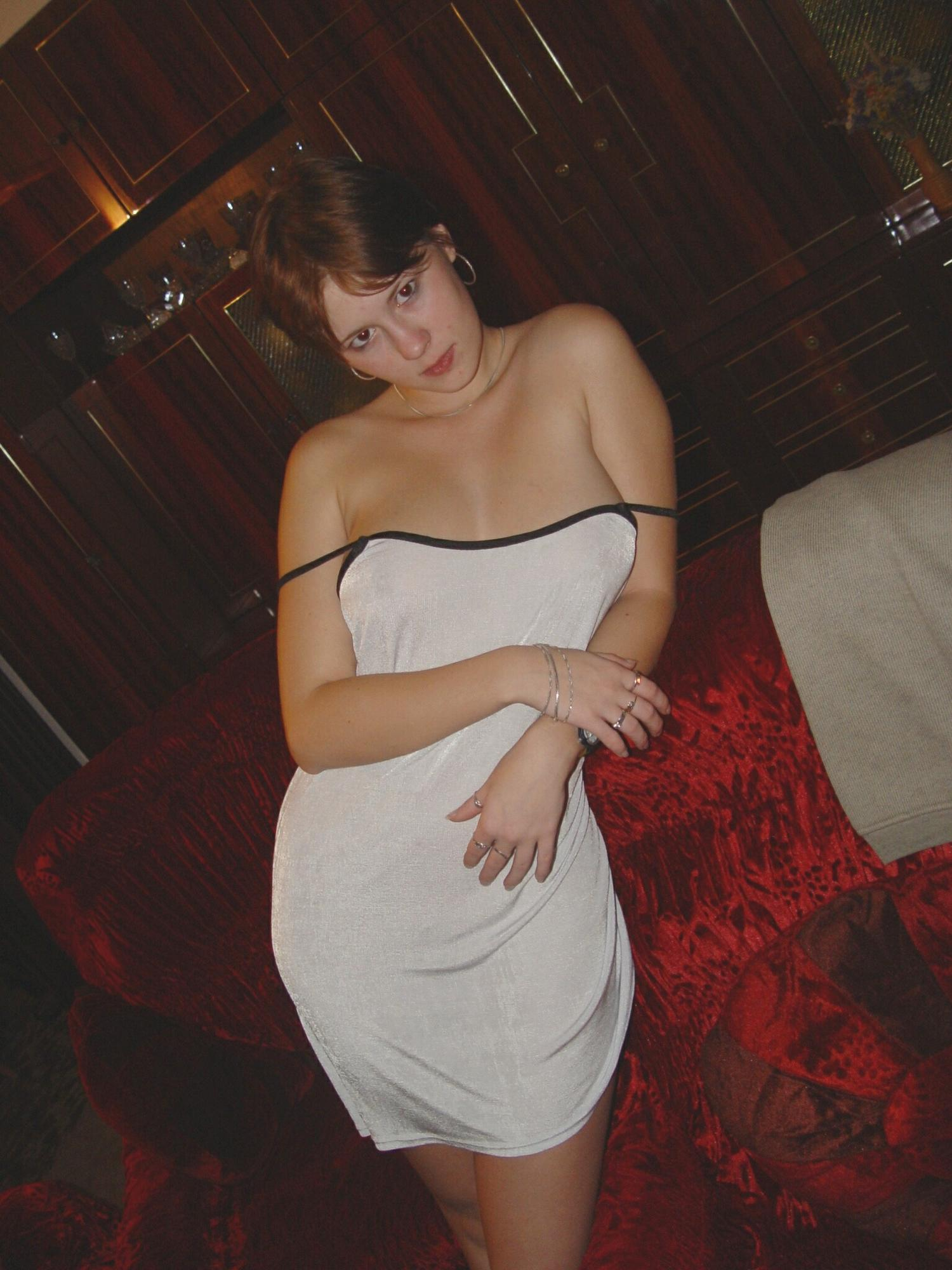 Explicit Photos of Ordinary Girl with Attractive Breasts