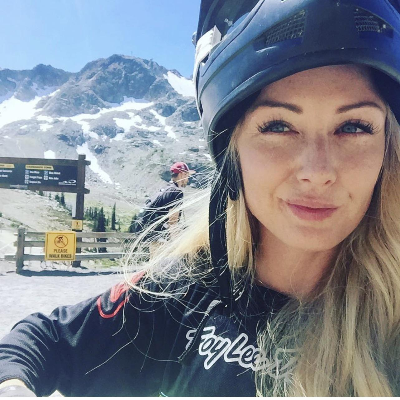 Sexy Blonde with Big Boobs and Experienced Woman Showing Off Their Attractive Bodies