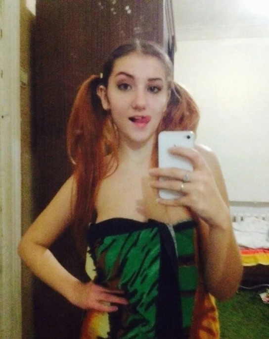 Blonde Naked Selfie Mirror Photo Shoot