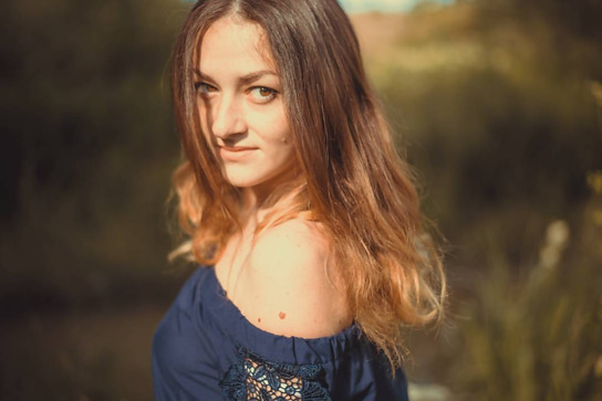 Young Prostitute Reveals Explicit Secrets – photo 1