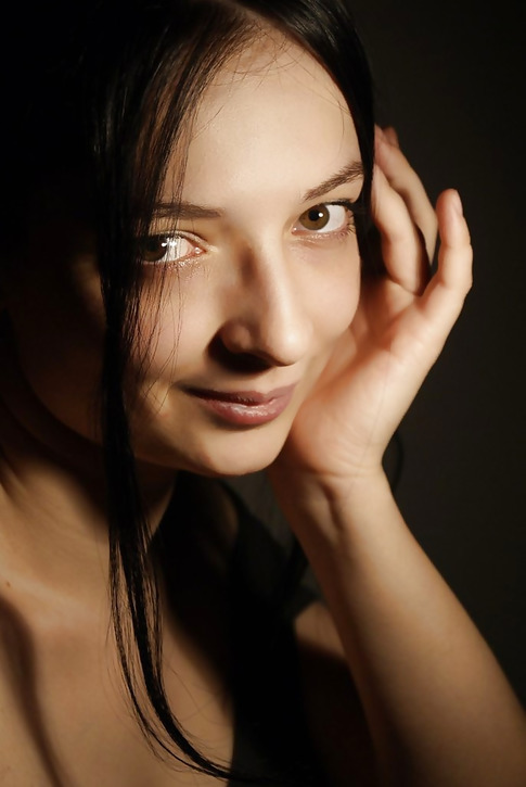 Seductive Model Reveals Intimate Attractiveness