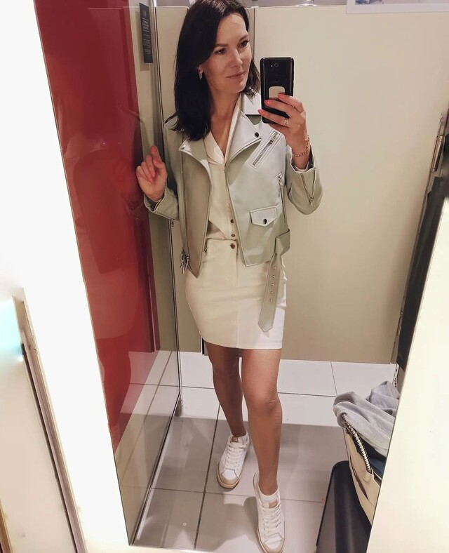 Beautiful Naked Wife Exposed – photo 1