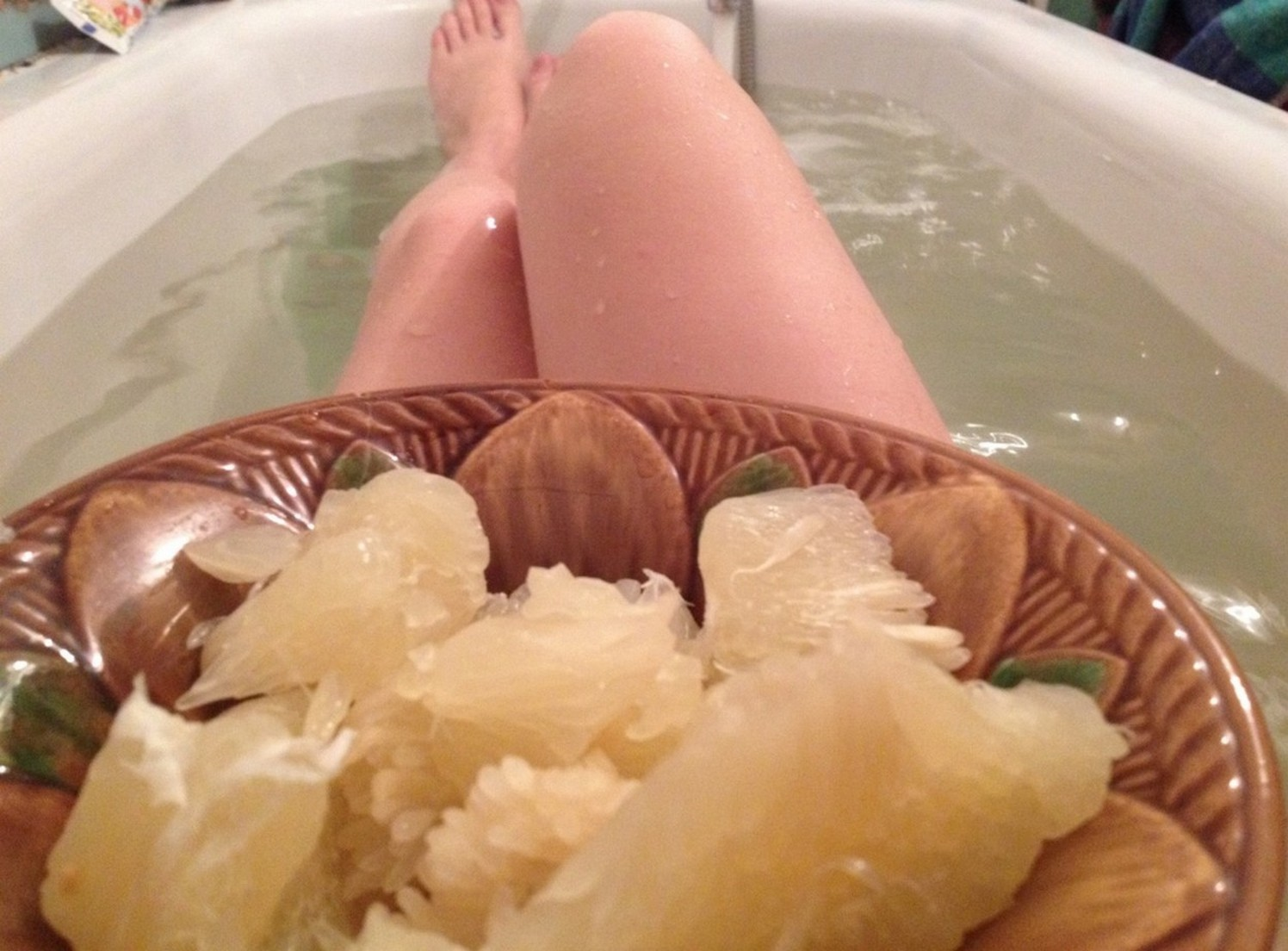 Blonde Bombshell's Intimate Photo Album: Explicit Home Pictures Galore!